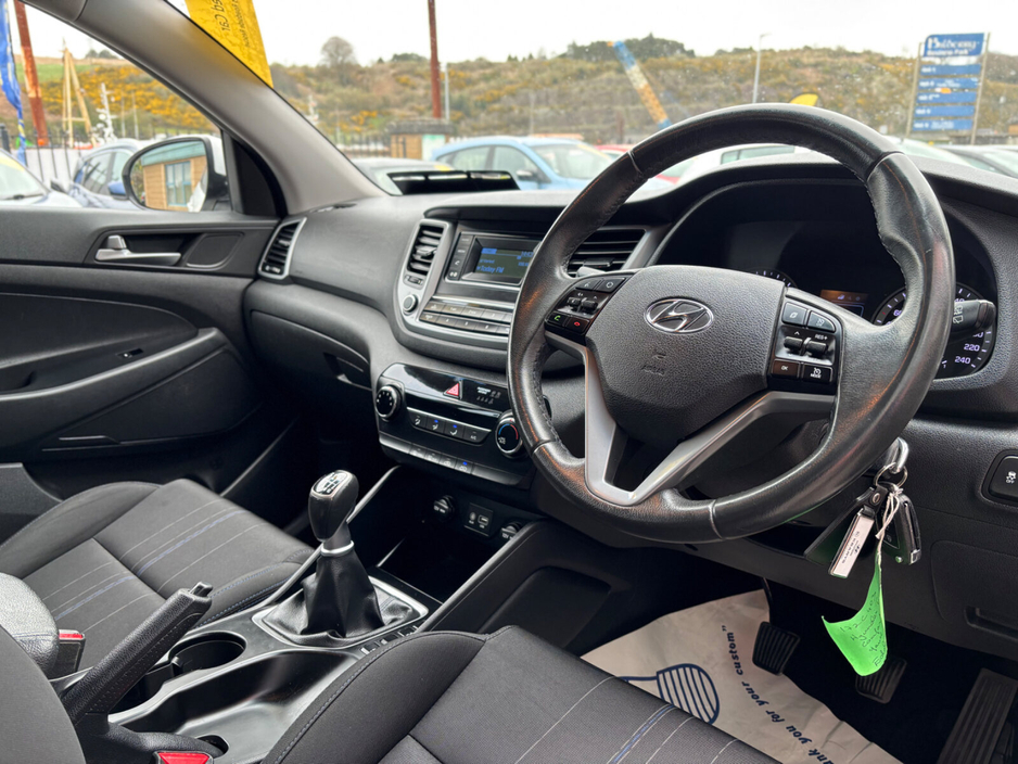 2017 Hyundai Tucson - image 6