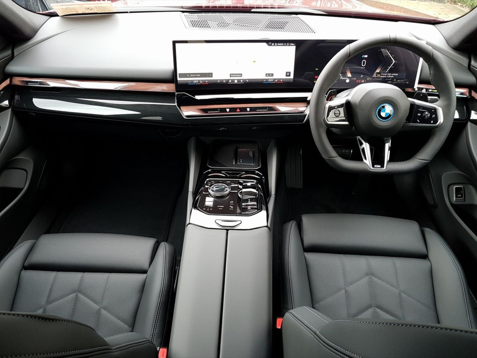 2026 BMW 5 Series 530e M Sport €76,300