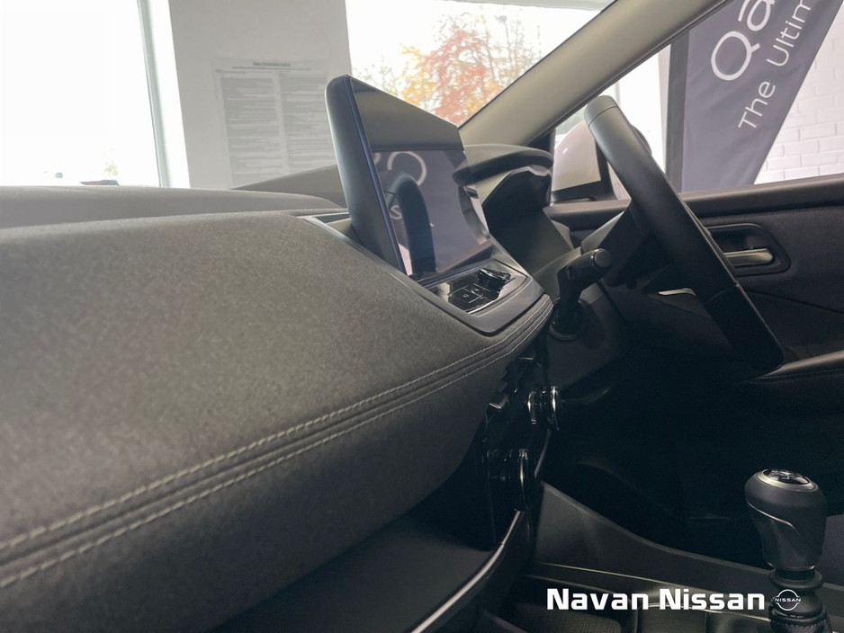 2025 Nissan Qashqai - image 19