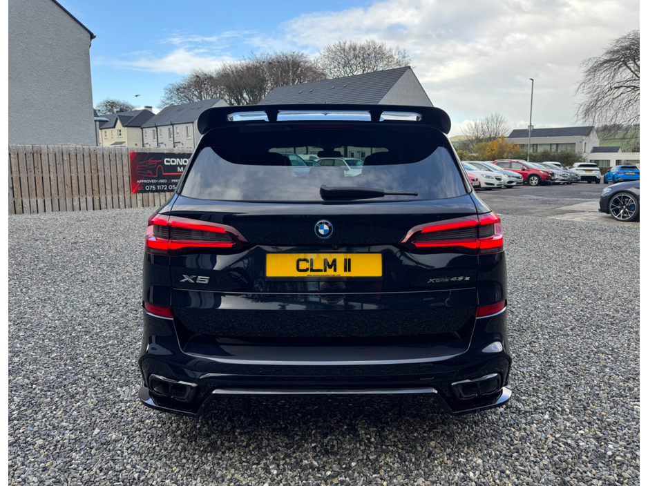 2021 BMW X5 - image 13