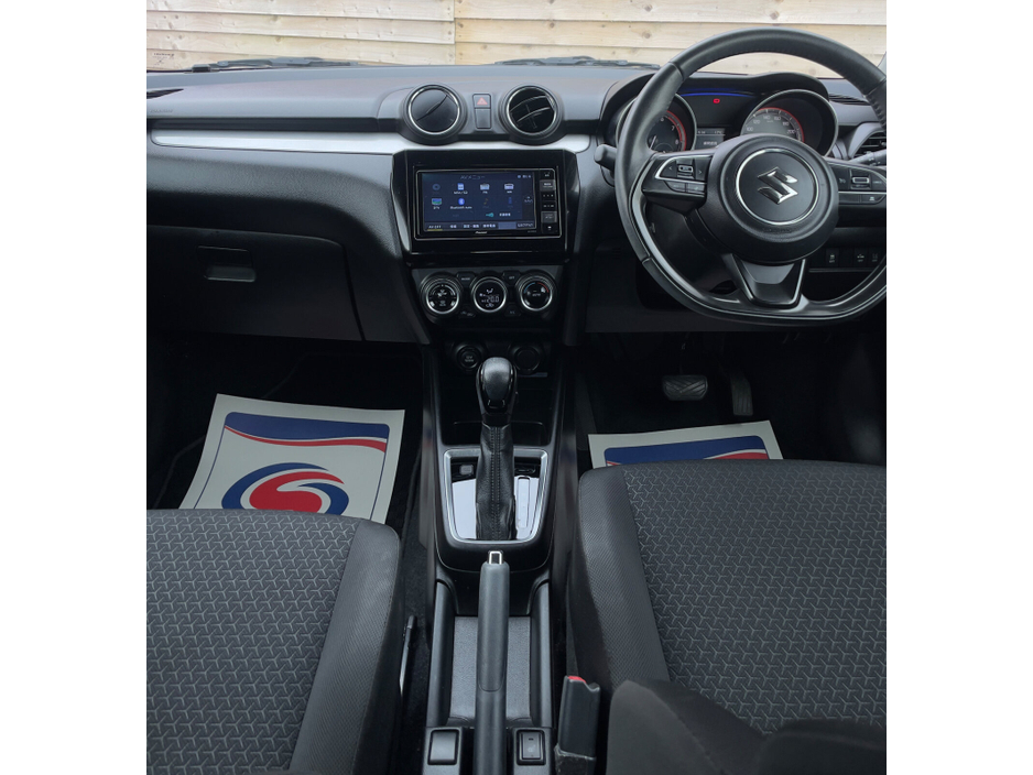 2020 Suzuki Swift - image 7