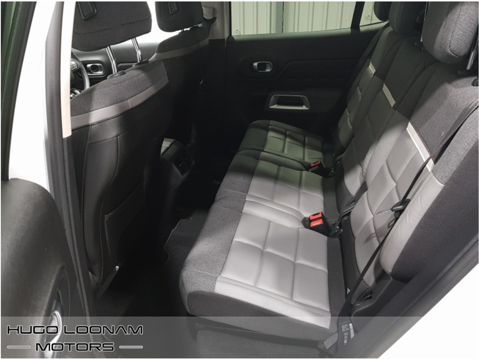 2021 Citroen C5 - image 13