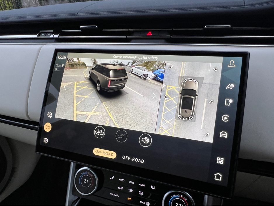 2023 Land Rover Range Rover - image 21