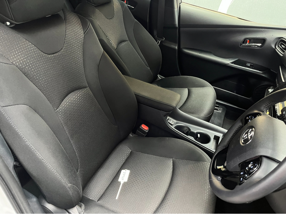 2022 Toyota Prius €21950 2022 TOYOTA PRIUS S 1.8 AUTOMATIC / CRUISE CONTROL / REVERSE CAMERA AND MORE €21,950