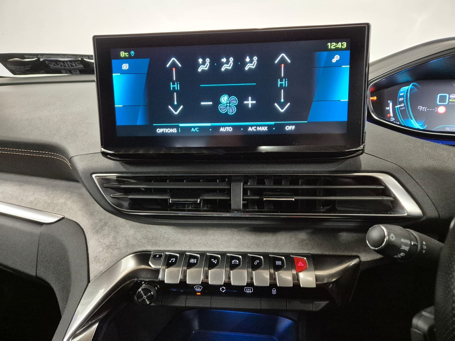 2022 Peugeot 3008 1.6PHEV 4x4, GT PREMIUM 225 BHP, ONLY 47000kms, FULL SERVICE HISTORY, SPOTLESS, GREAT VALUE €27,999