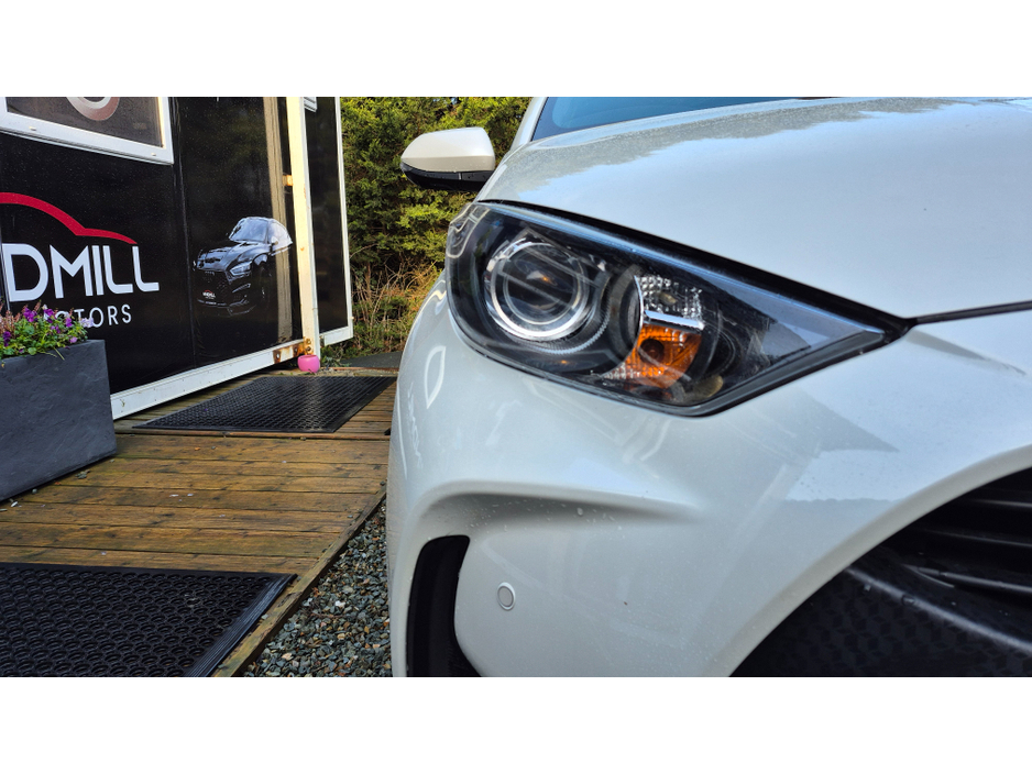 2020 Toyota Yaris Hybrid X Pack Automatic €14,950