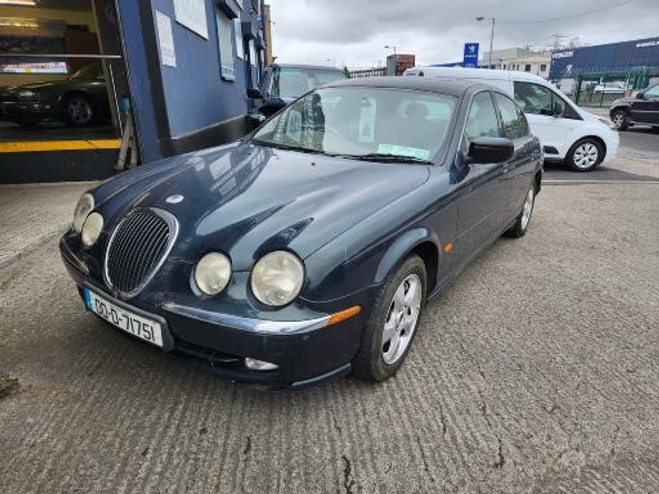 2000 Jaguar S-Type - image 2