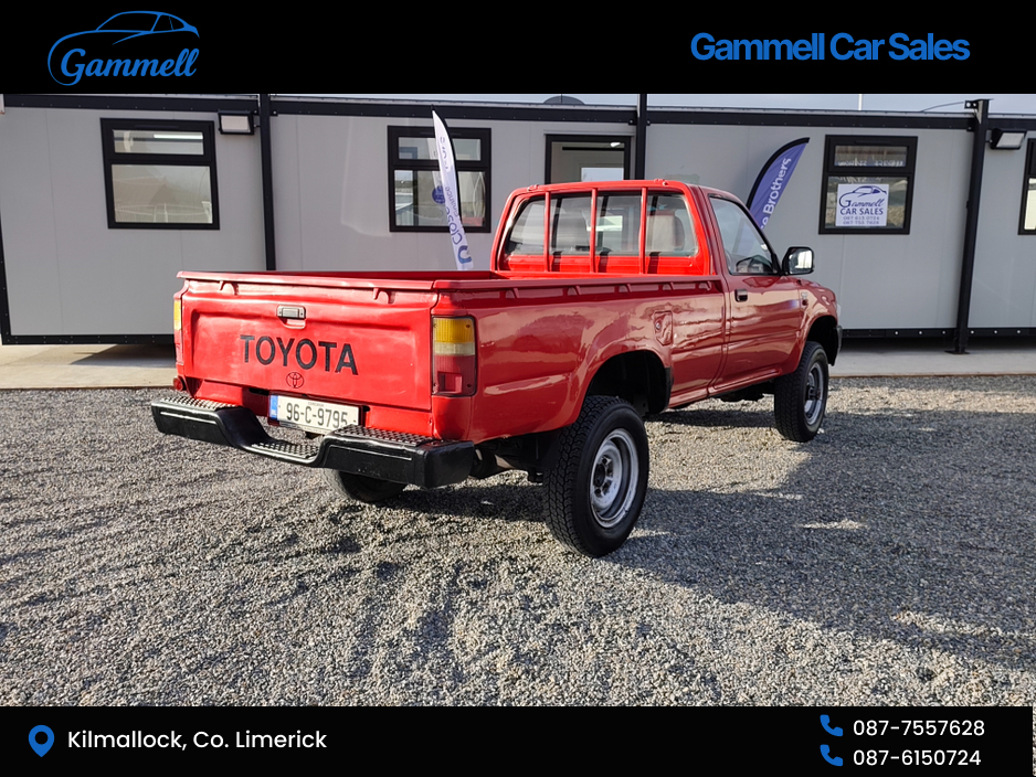 1996 Toyota Hilux - image 2