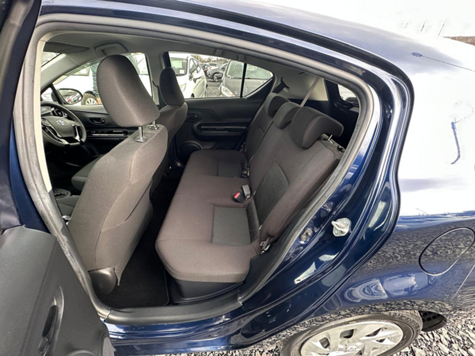 2019 Toyota Aqua - image 15