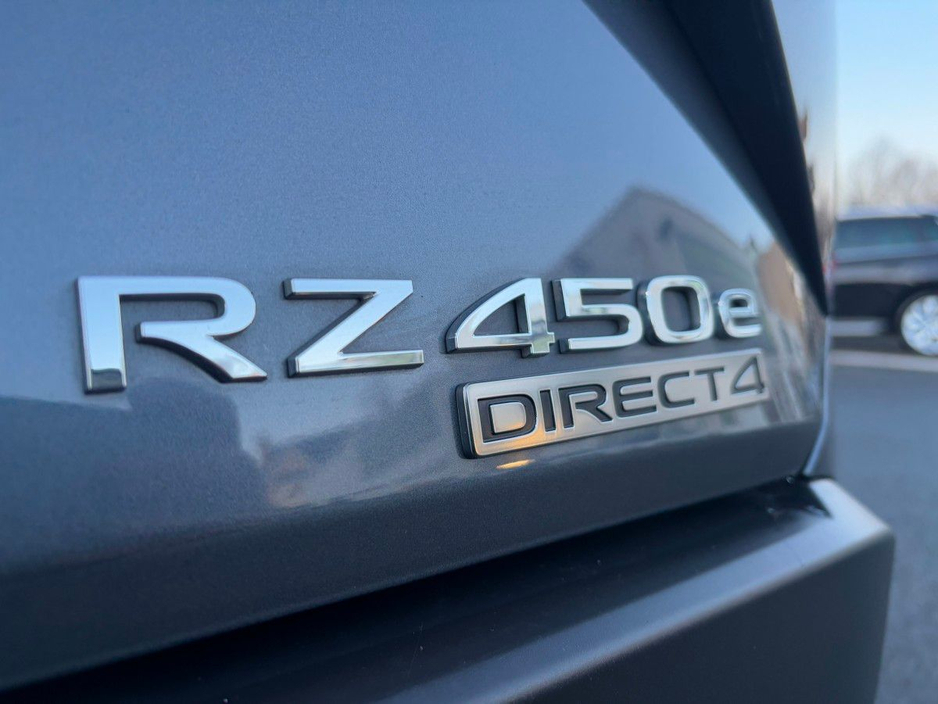 2024 Lexus RZ 450 E PREMIUM PAN ROOF €45,995