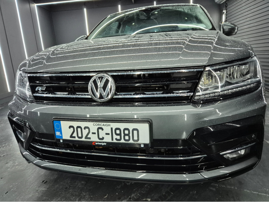 2020 Volkswagen Tiguan - image 8