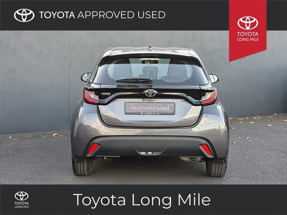 2024 Toyota Yaris 1.5 Hybrid Luna 5dr €24,949