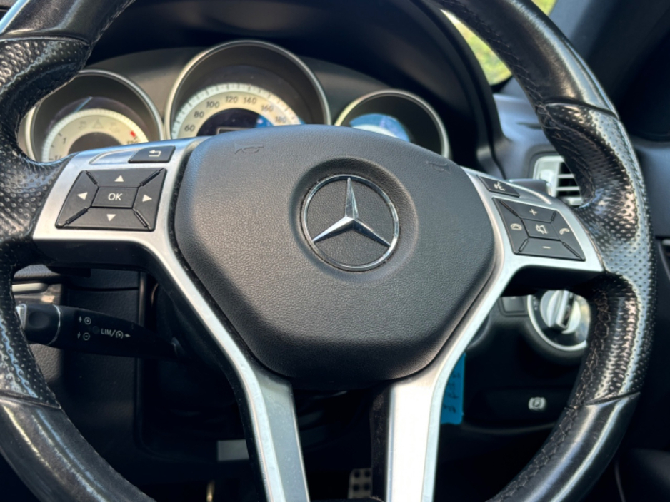 2015 Mercedes-Benz E Class - image 11