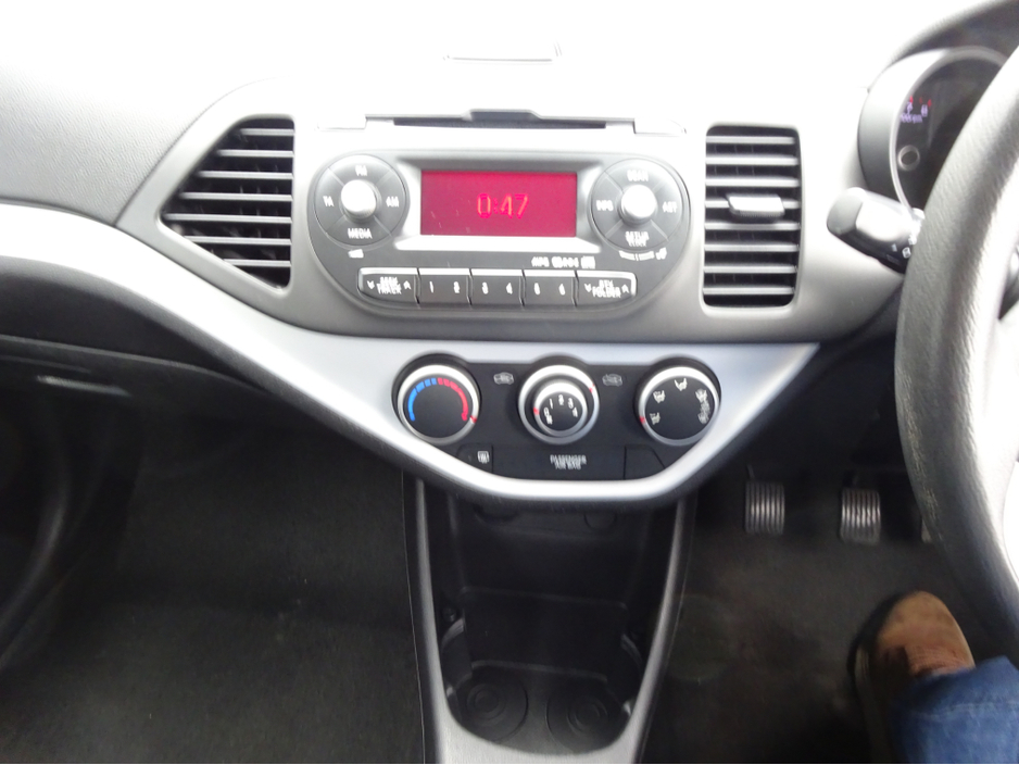 2013 Kia Picanto 1.0 PETROL 5 DOOR 68BHP LOW MILEAGE KEY 71 €6,450