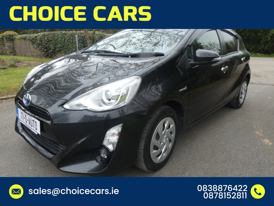 2017 Toyota Aqua - image 2