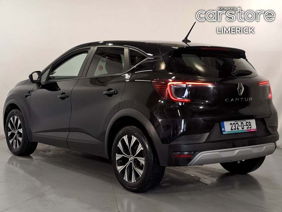 2023 Renault Captur - image 5