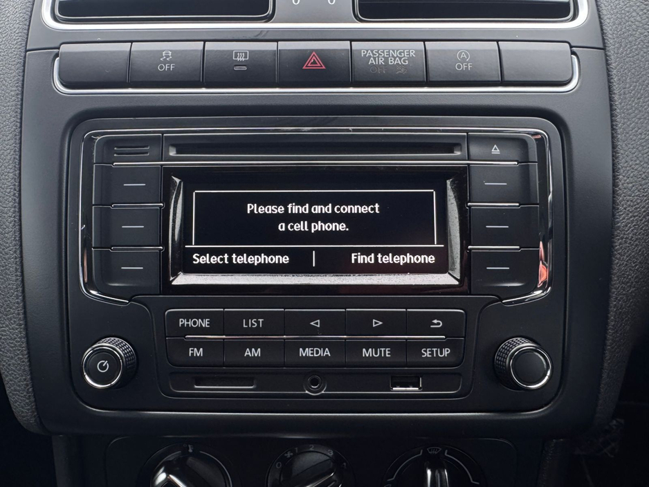 2014 Volkswagen Polo DBA-6RCBZ 5DR AUTO €8,950