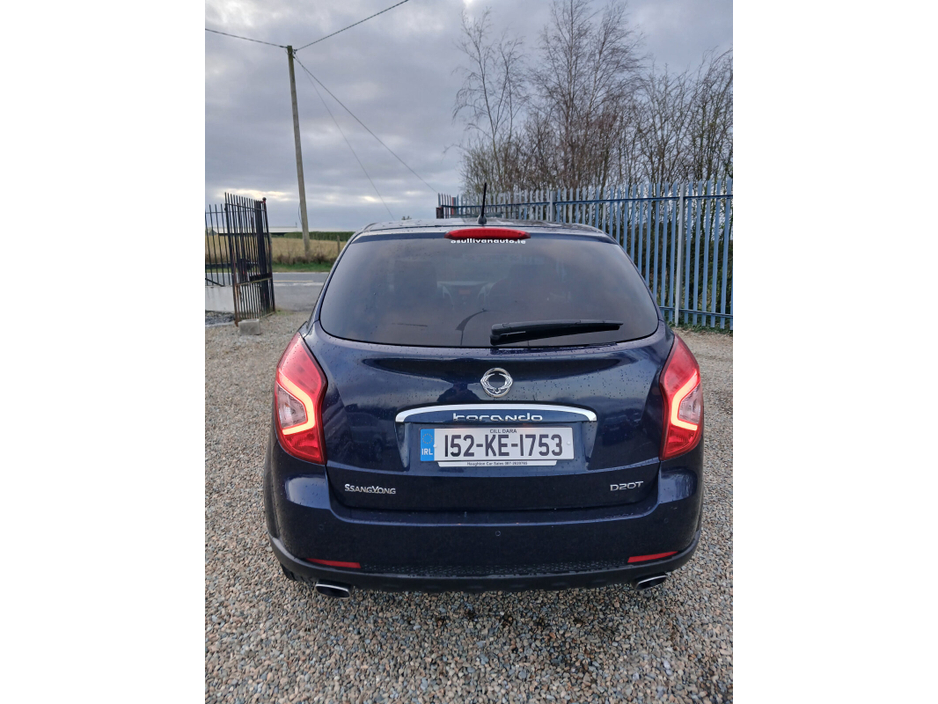 2015 Ssangyong Korando - image 4