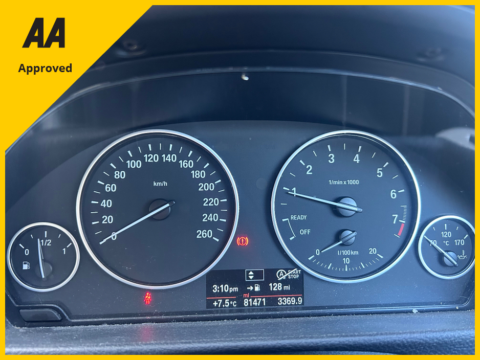 2015 BMW 3 Series 2015 BMW 318i PETROL SE CREAM LEATHER €10,950