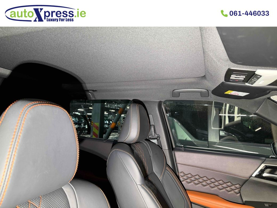 2023 Mitsubishi Outlander - image 6