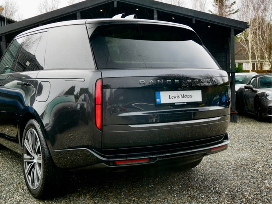 2025 Land Rover Range Rover - image 11