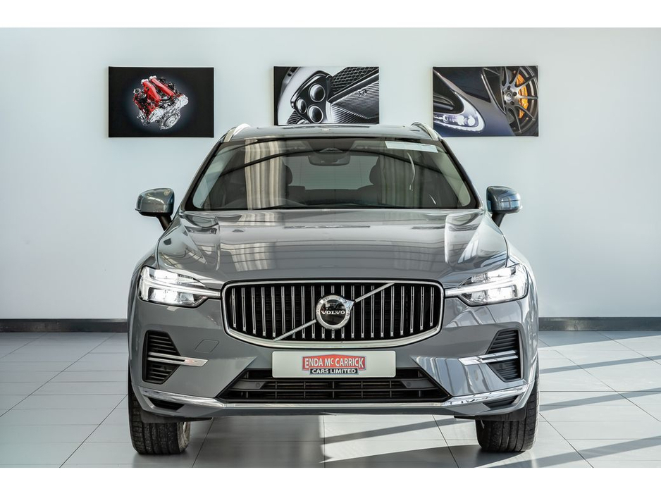 2022 Volvo XC60 T6 CORE BRIGHT SUNROOF 350BHP AWD €42,899