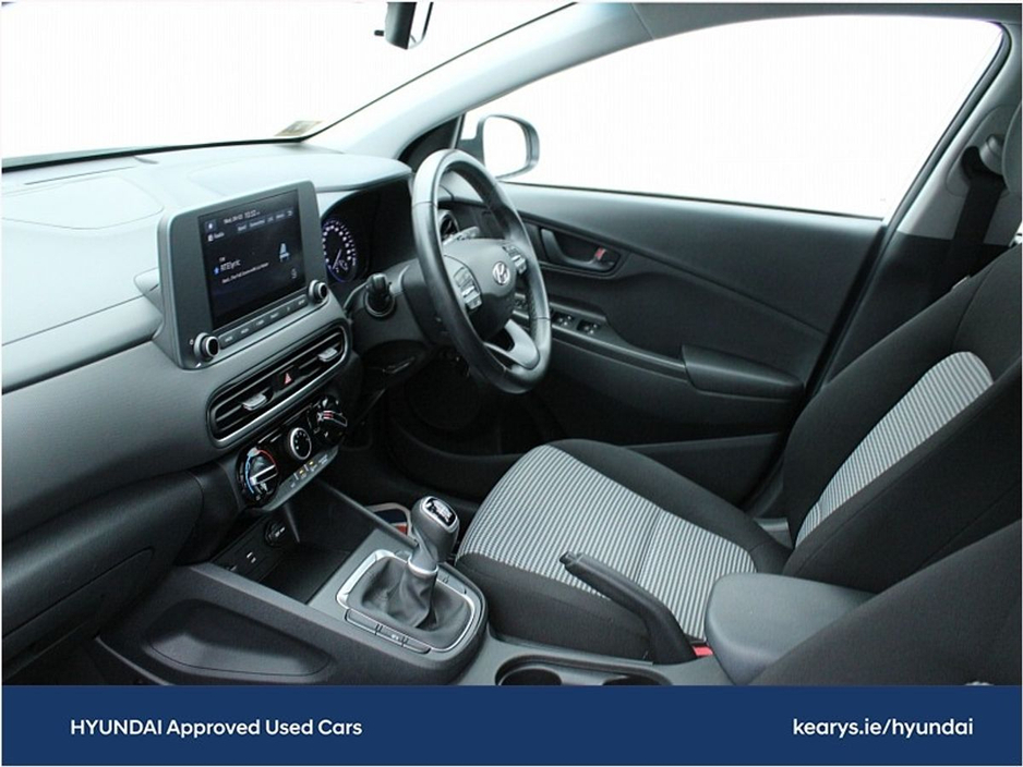 2023 Hyundai Kona - image 5