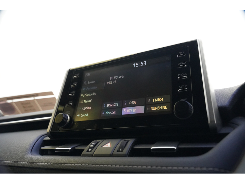 2022 Toyota Rav4 - image 13