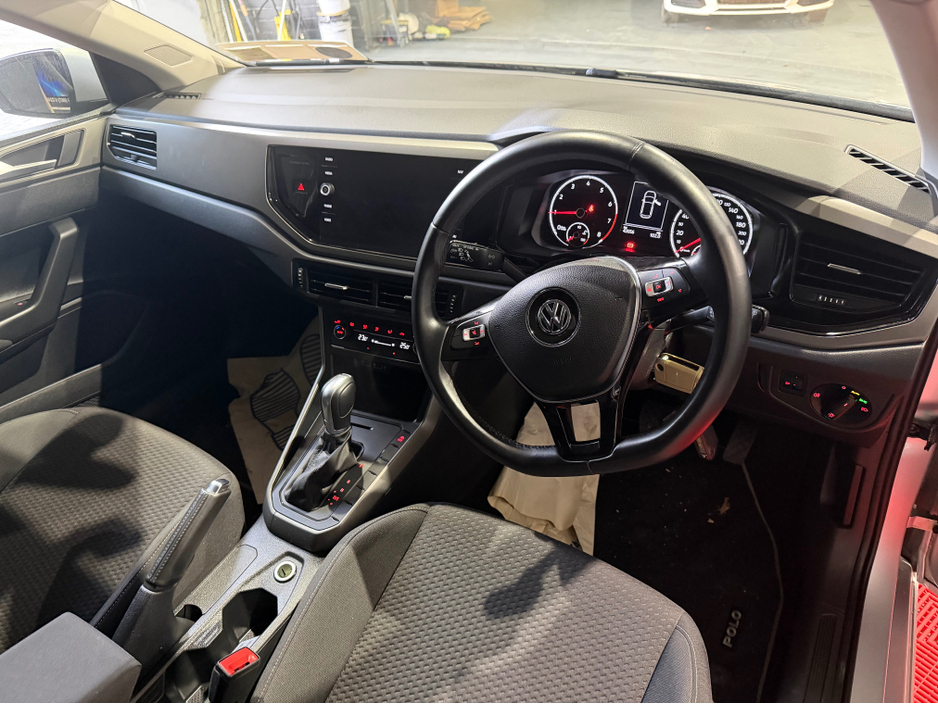 2019 Volkswagen Polo ABA-AWCHZ €16,499