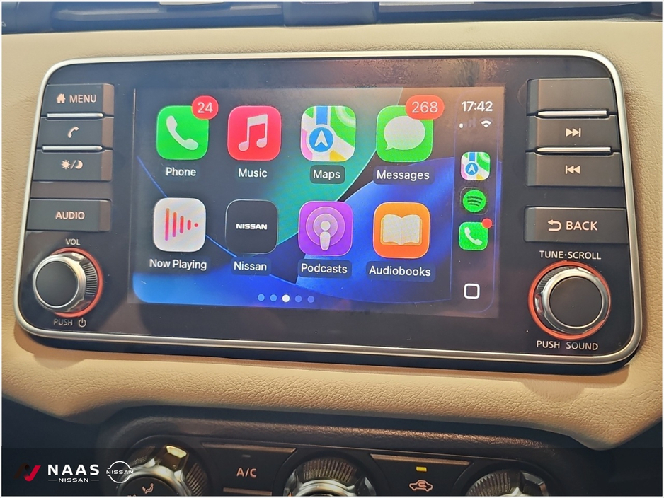 2022 Nissan Micra - image 13