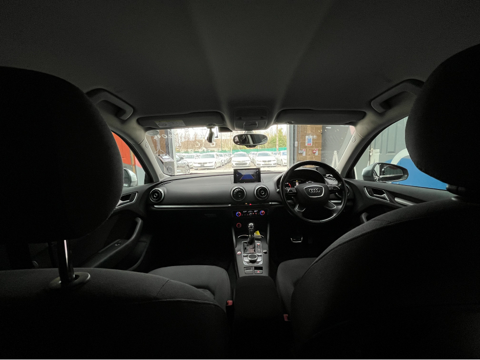 2015 Audi A3 - image 12