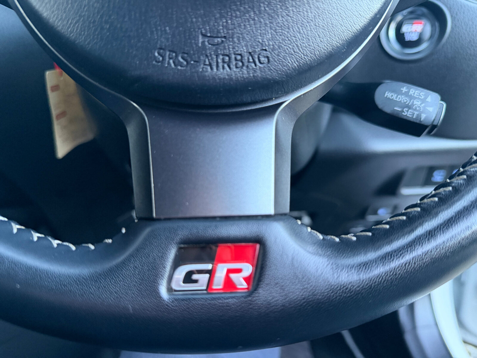 2023 Toyota C-HR 1.8 HYBRID GR Sport €35,000