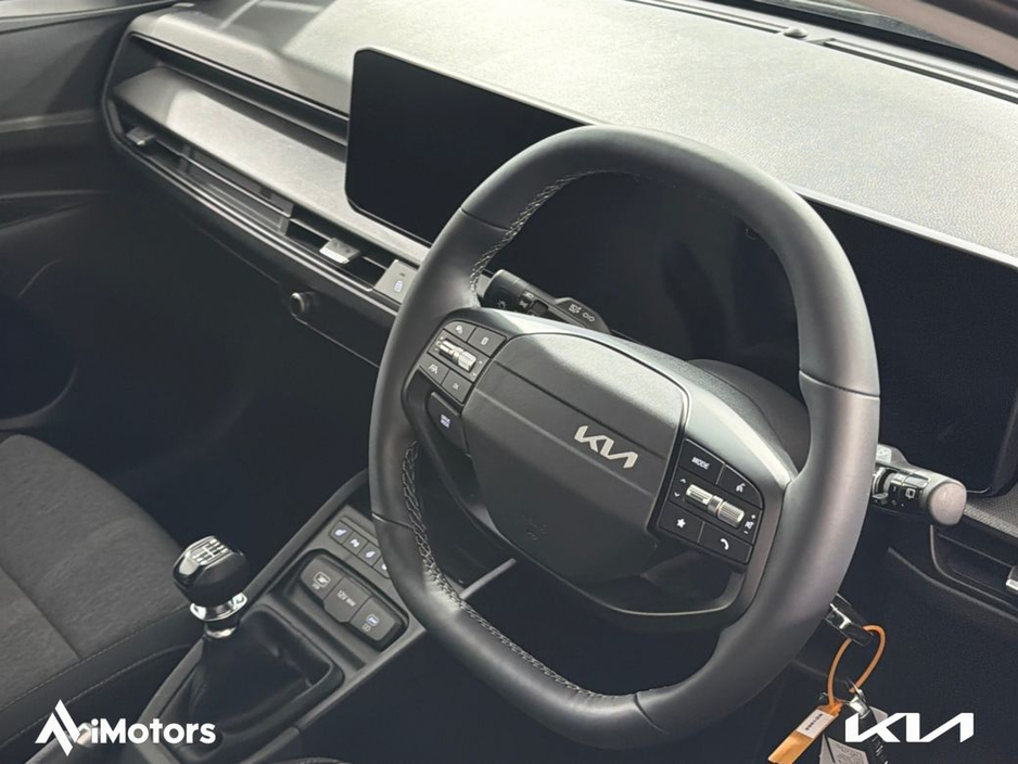 2026 Kia Stonic - image 17