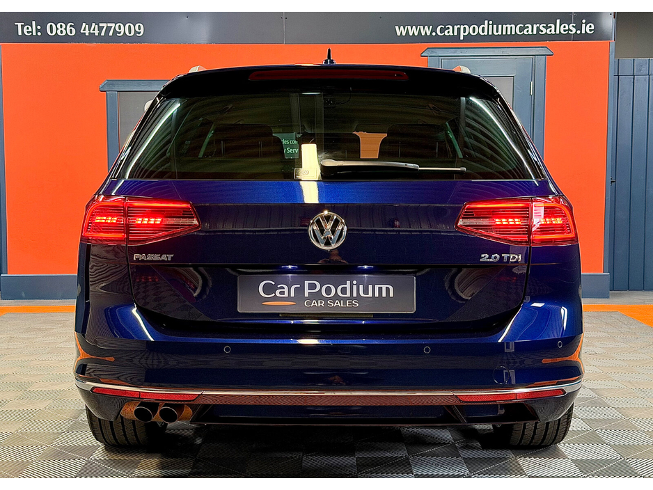 2018 Volkswagen Passat - image 18