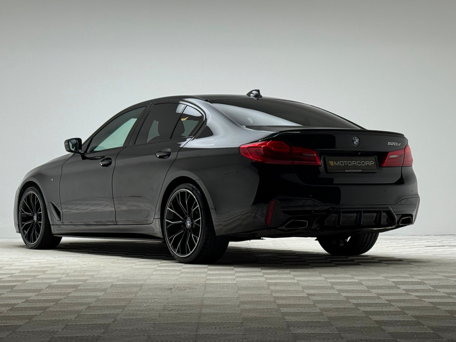 2019 BMW 5 Series 520D M SPORT €29,990