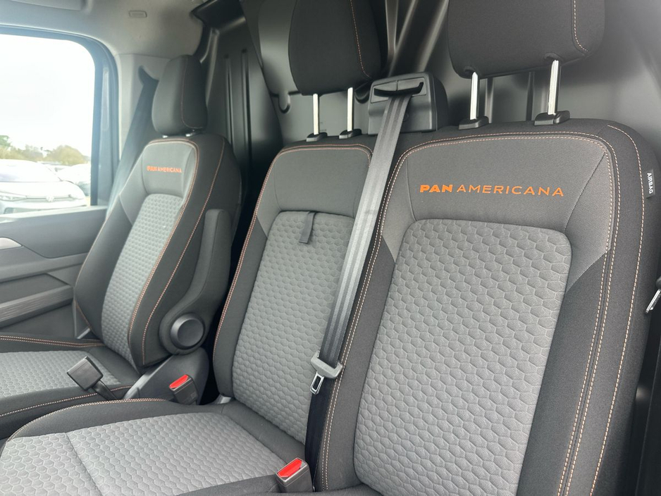 2026 Volkswagen Transporter - image 11