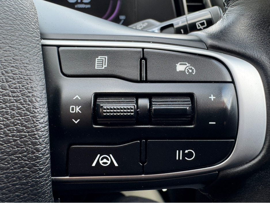 2022 Kia Sportage - image 30