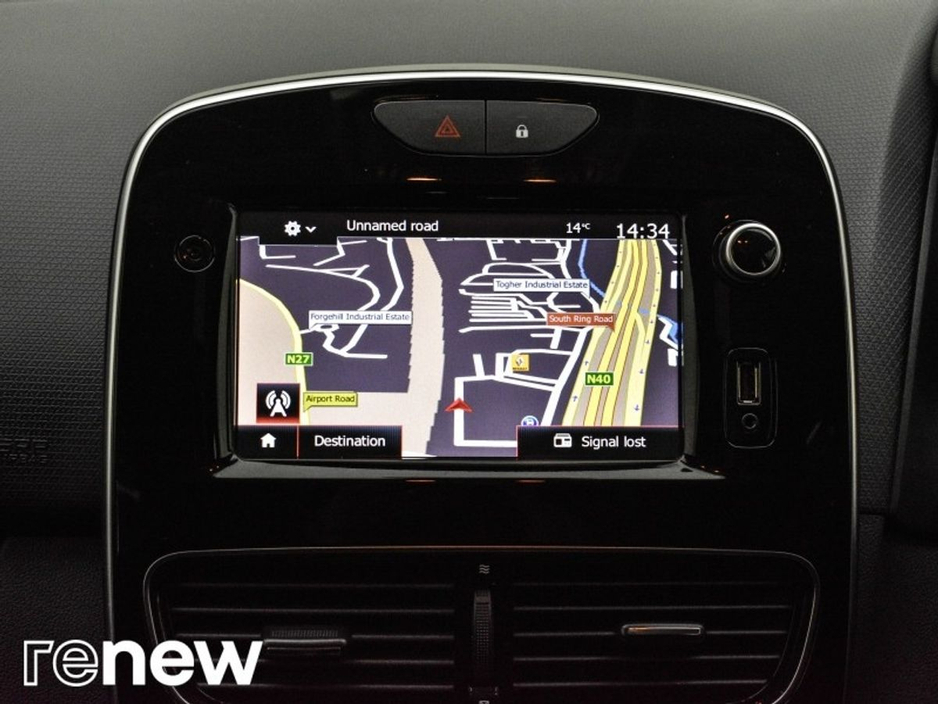 2018 Renault Clio - image 21