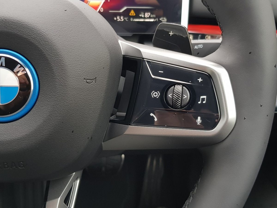 2026 BMW 5 Series 530e M Sport