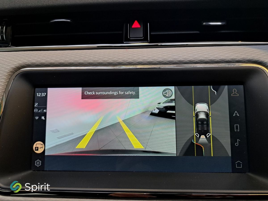 2022 Land Rover Range Rover Evoque - image 21