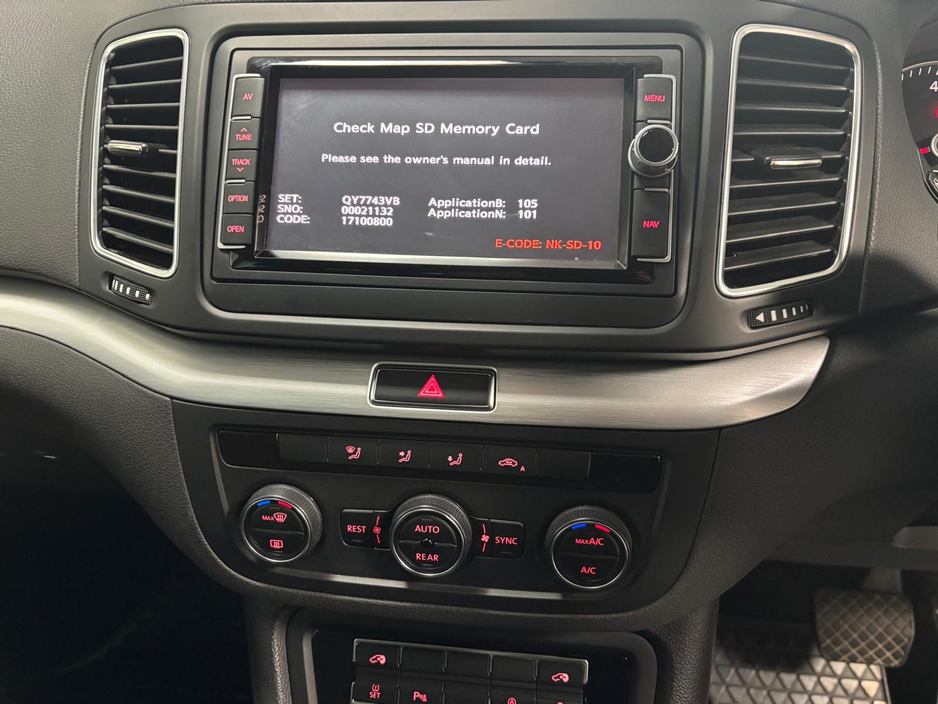 2018 Volkswagen Sharan VOLKSWAGEN SHARAN 7 SEATER 1.4 PETROL DSG*HEATED ALCANTARA SEATS*REVERSE CAM & PARKING SENSORS*ELECTRIC TAILGATE*AUTO HOLD*FOLDING MIRRORS*FINANCE AVAILABLE TRADE INS WELCOME*