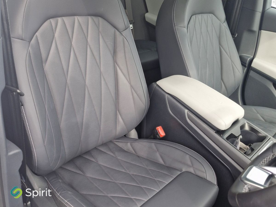 2026 Ford Explorer - image 18