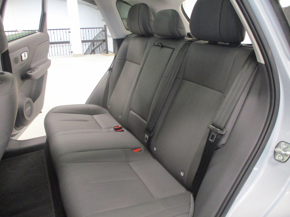 2026 Leapmotor B10 - image 16