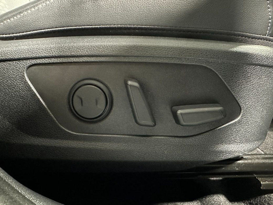 2025 Kia Sportage - image 22