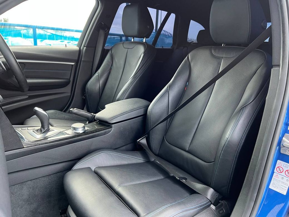 2018 BMW 3 Series 320d M-SPORT COMPETITION TOURING // LEATHER HEATED M-SPORT SEATS // REVERSE CAMERA // NEW 20" M3 COMP ALLOYS €26,900