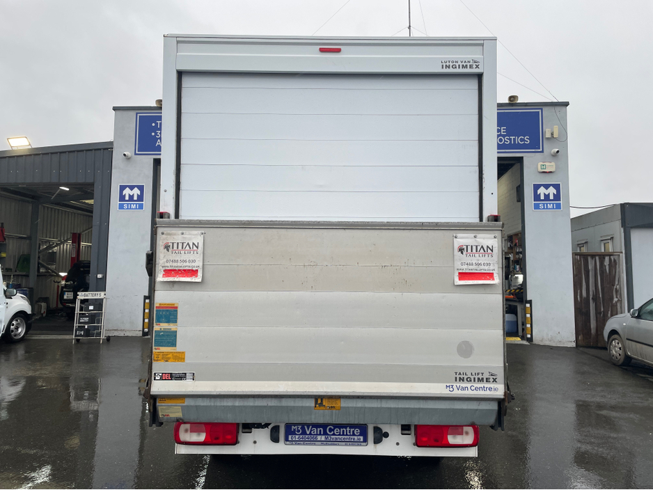 2019 Volkswagen Crafter - image 12