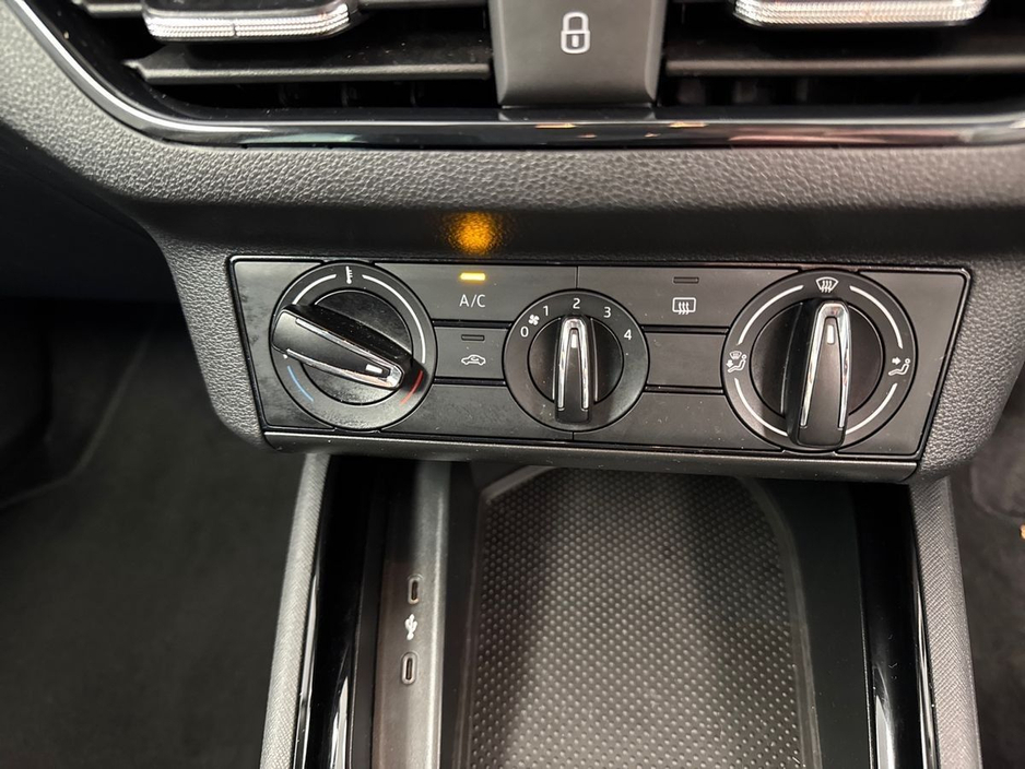 2023 Skoda Kamiq - image 17