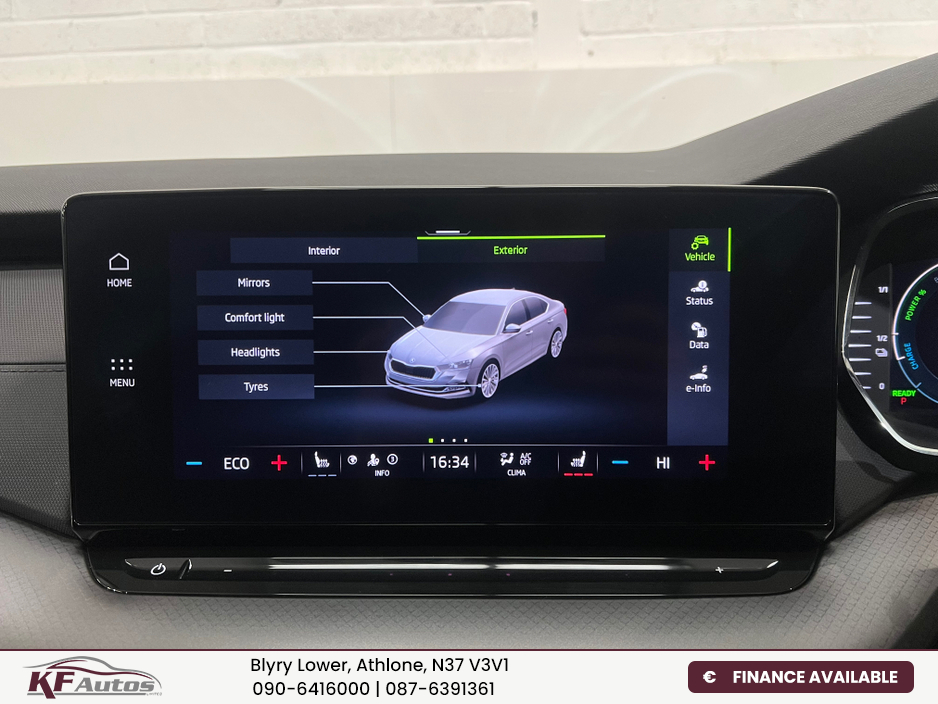 2023 Skoda Octavia - image 27