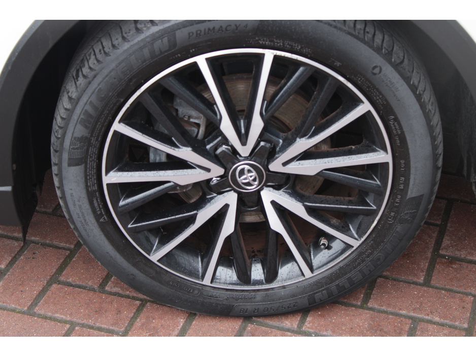 2018 Toyota C-HR - image 21