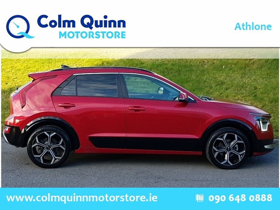 2023 Kia Niro - image 2